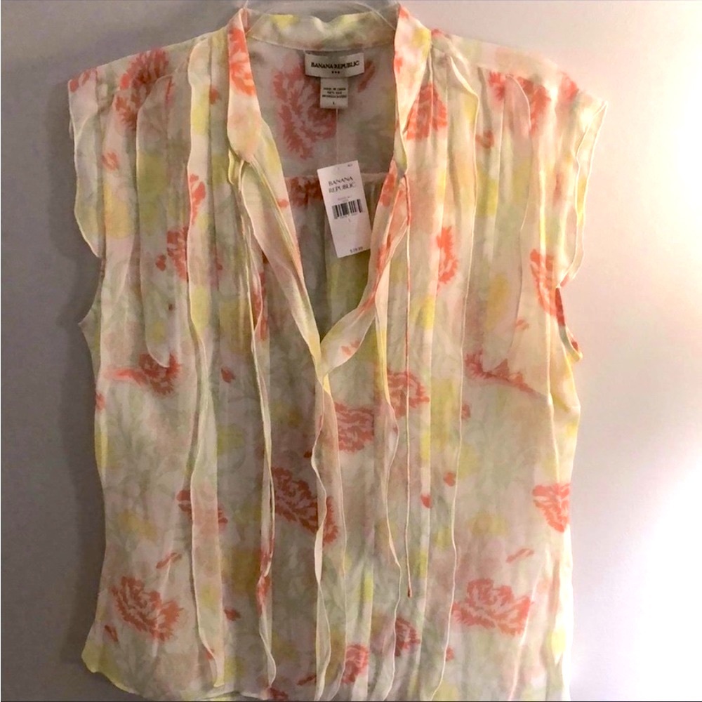 Banana Republic silk top